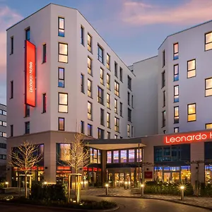 Leonardo Frankfurt אסכבורן
